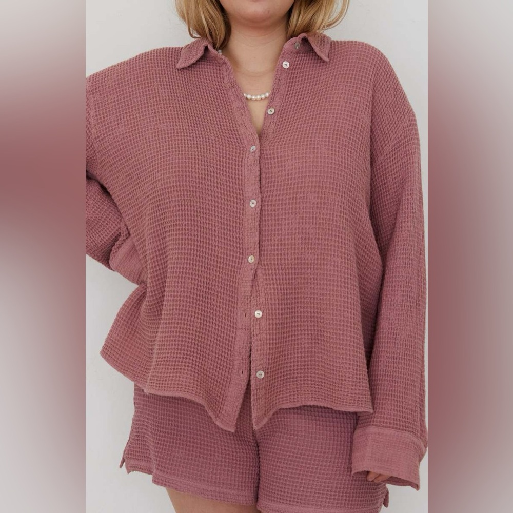 DONNI waffle button down - Picture 2 of 7
